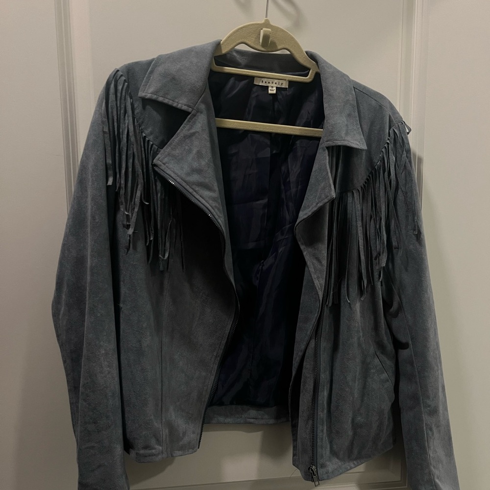 Baevely, small suede fringe jacket